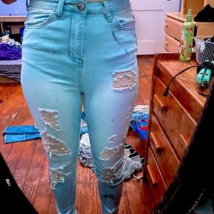 blue washed junior jeans //wore once